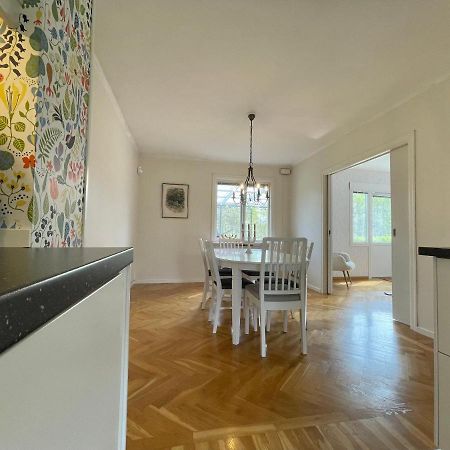 Bjoerkholm - Villa In Målilla Buitenkant foto